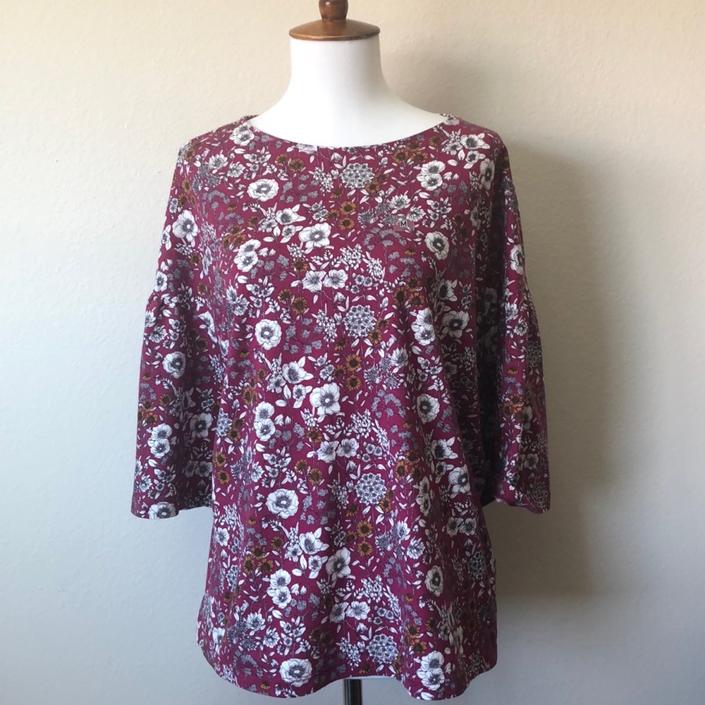 Maroon Floral Bell Sleeve Top